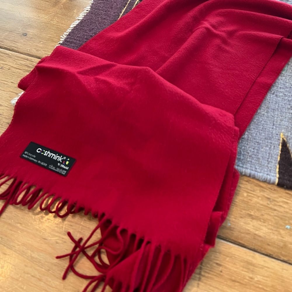 Cashmink red scarf